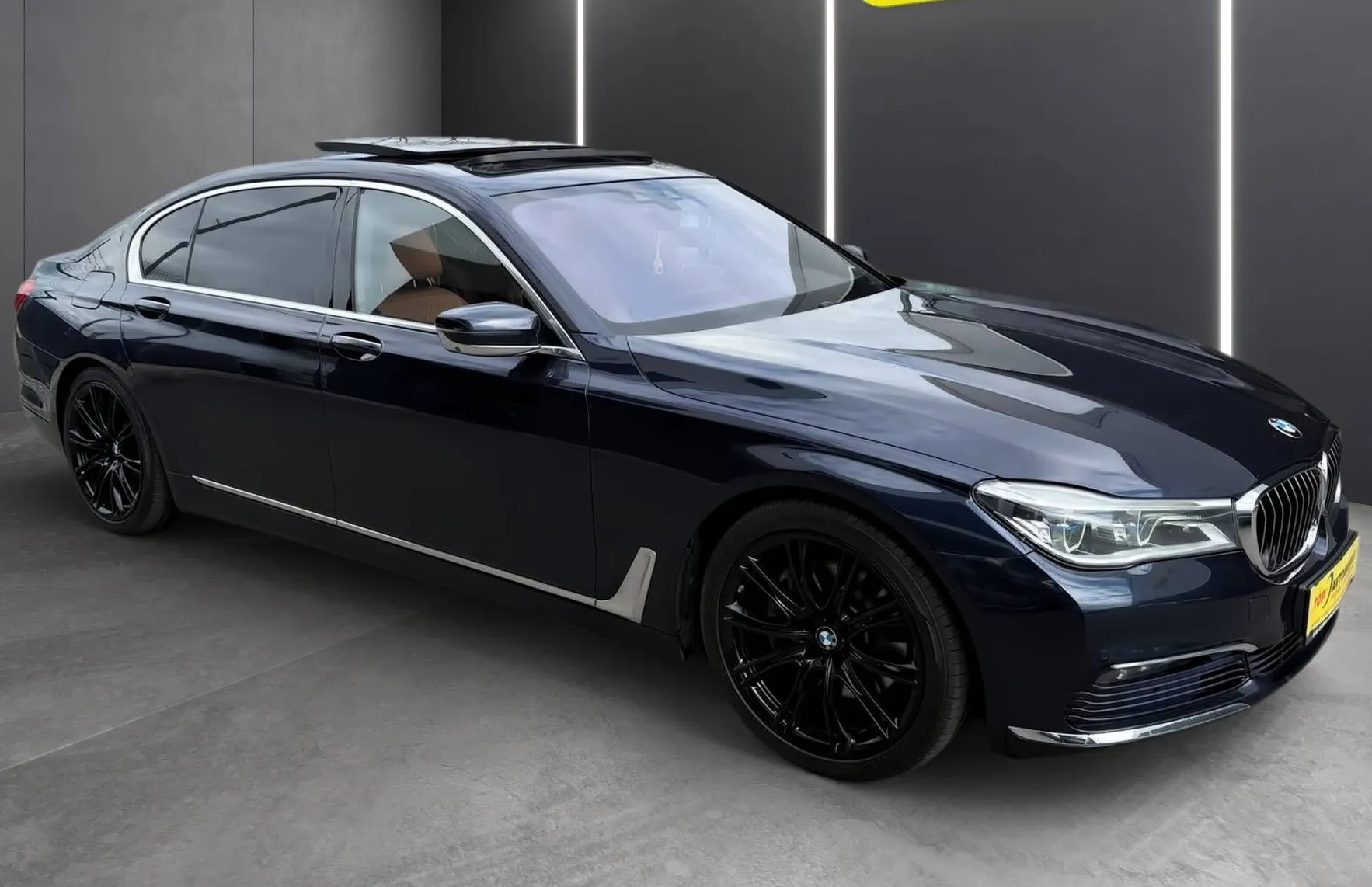 Zunanja slika - BMW Serija 7 - : 740Ld xDrive LED NAVI PDC MEMORY 360KAM RADAR TOP. - 10