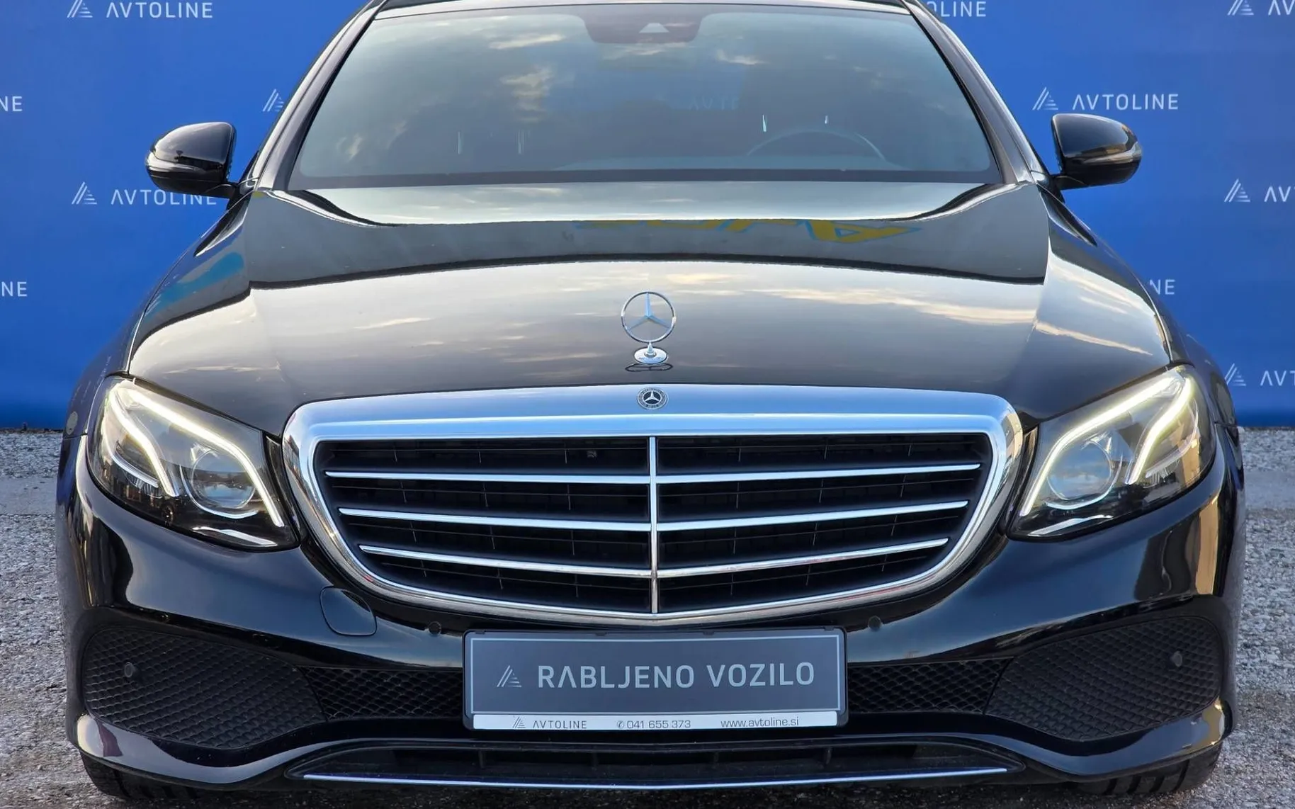 Zunanja slika - Mercedes-Benz E-Razred - E 200 d SPORT MULTIBEAM VZR KAMERA NAVI TEMPO - 3