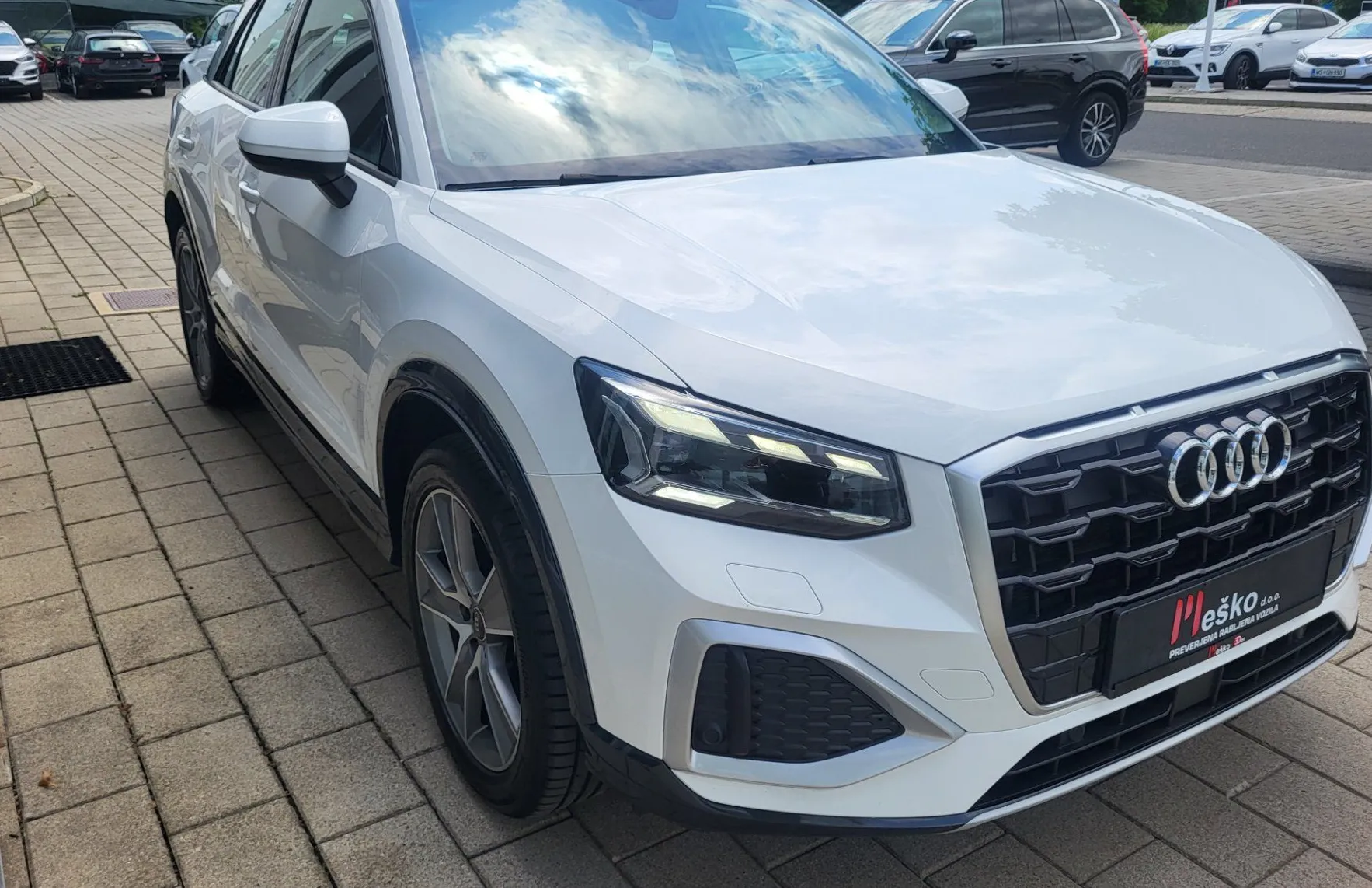 Zunanja slika - Audi Q2 - 2.0 TDI S-tronic alu-pdc-navi-led-vl.kljuka-usnje - 2