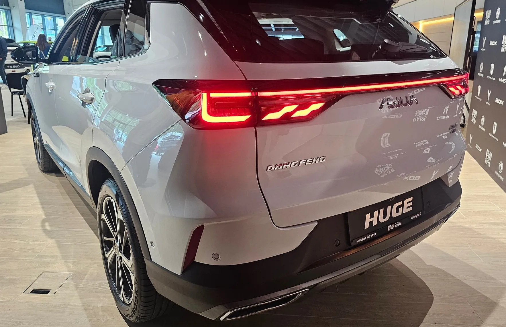 Zunanja slika - Dongfeng Huge - 1.5T Aut.+360 KAMERA+RADAR+GRETJE IN HLAJENJ.-ADAS - 3