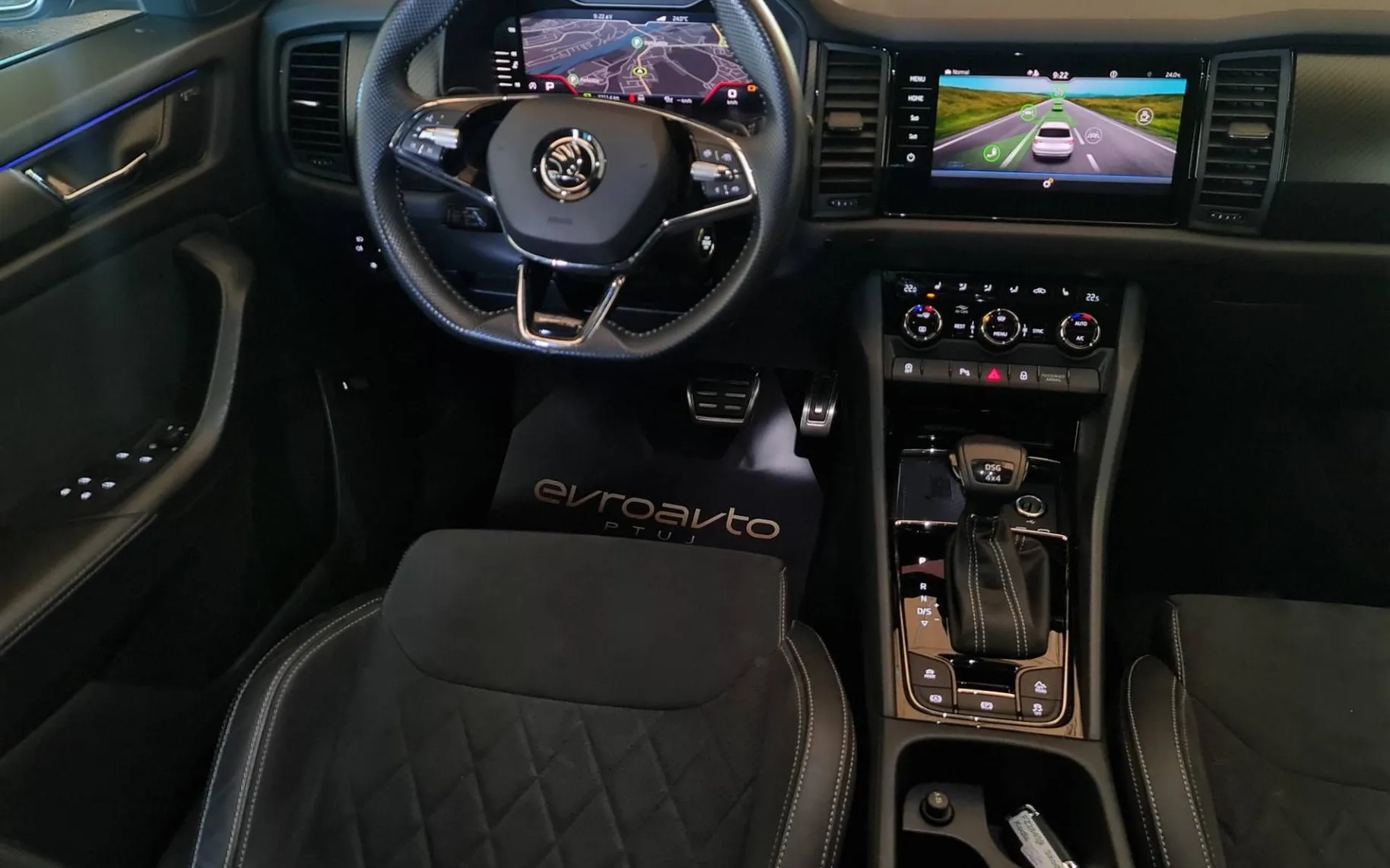 Notranja slika - Škoda Kodiaq - 4x4 2.0 TDI Sportline DSG•Canton•Matrix•Radar - 9