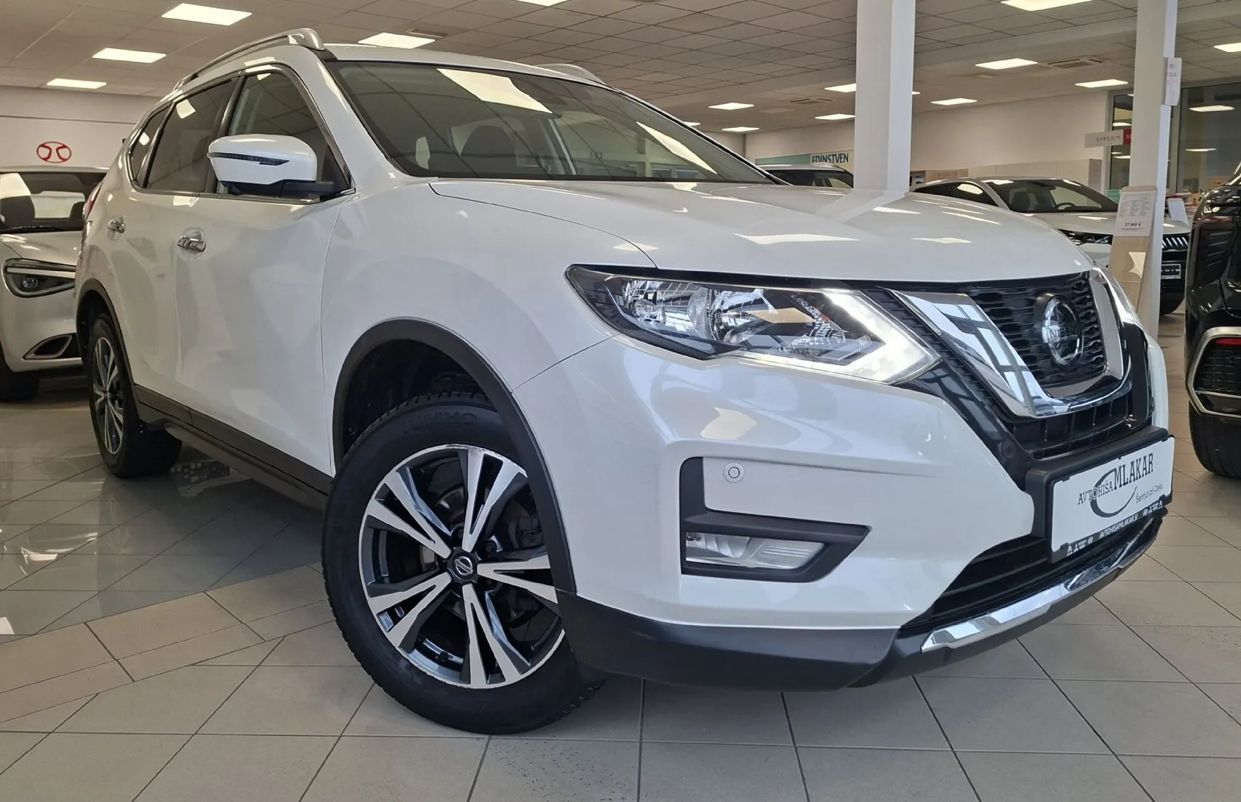 Zunanja slika - Nissan X-Trail - 1.3 DiG DCT N-Connecta-SLO-LED-KAMERA-NAVI- - 1