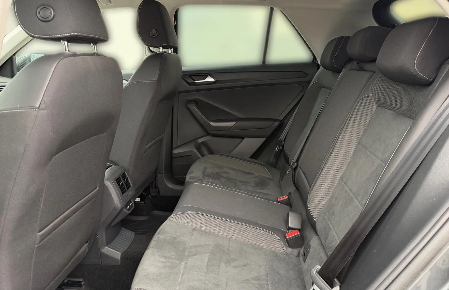 Zunanja slika - VW T-Roc - 4motion 2.0 TDI BMT Style DSG-Full LED-ACC-Masaža. - 11