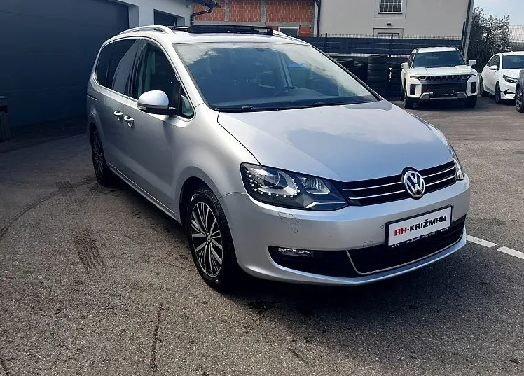 Zunanja slika - VW Sharan - 2.0 TDI ALLSTAR + PANORAMA+DRSNA VRATA+7 SEDEŽEV - 2