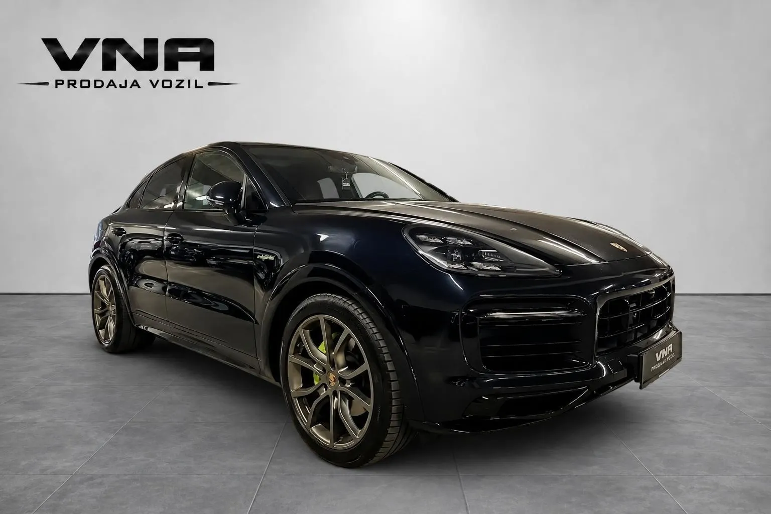 Zunanja slika - Porsche Cayenne - Coupe E-Hybrid Tiptronic |RADAR|BOSE|AIR|360-KAM| - 3