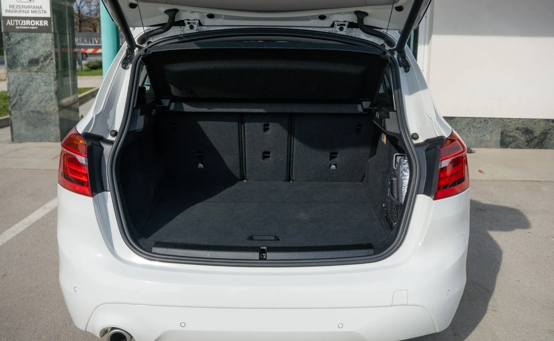 Zunanja slika - BMW Serija 2 - Active Tourer: 216i tempomat parkirni senzorji LED DAB - 19