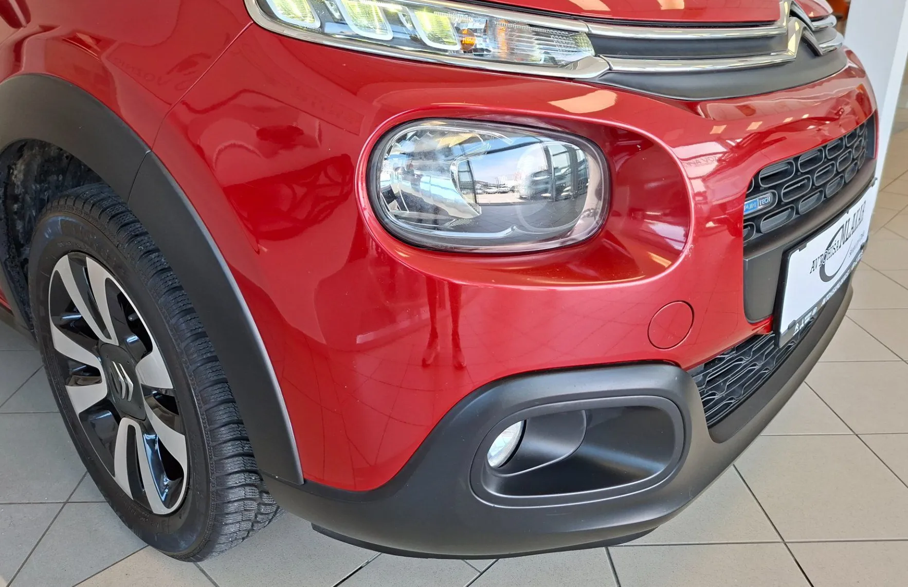 Zunanja slika - Citroën C3 - 1.2 PureTech 82 Feel-SLO-LED-ODLIČEN- - 16