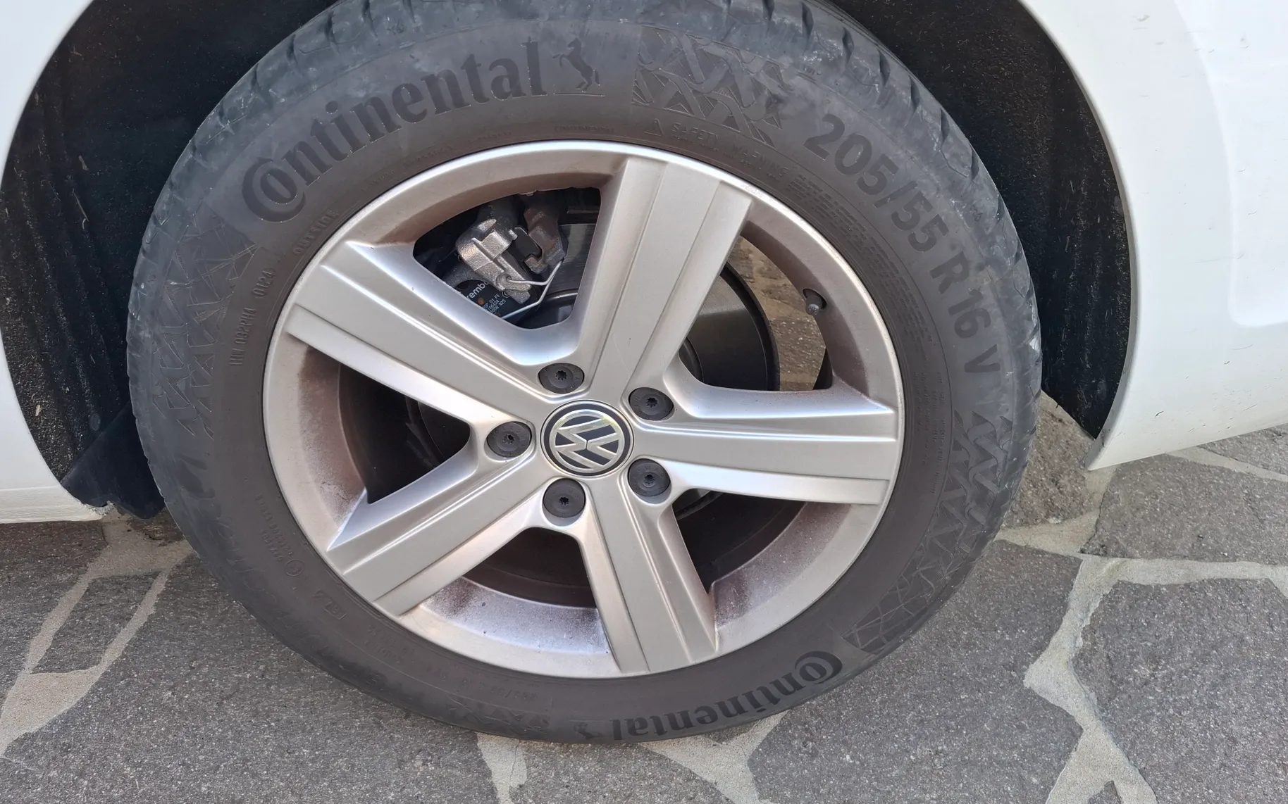 Zunanja slika - VW Golf - Variant 1,6 TDI BMT Highline - 4