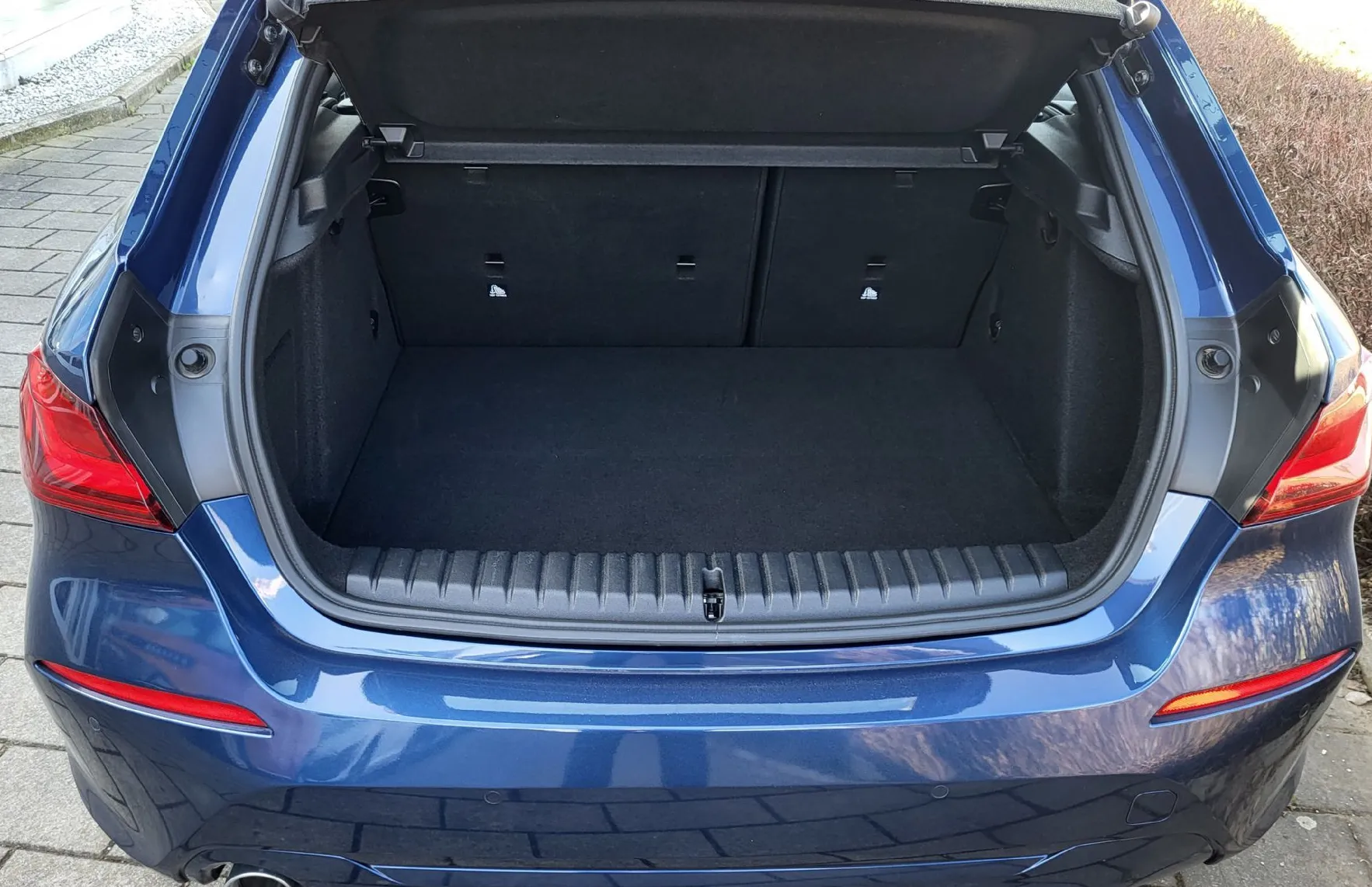 Zunanja slika - BMW Serija 1 - : 116d AUT navi-alu-pdc-kamera-servisiran-virtual - 20
