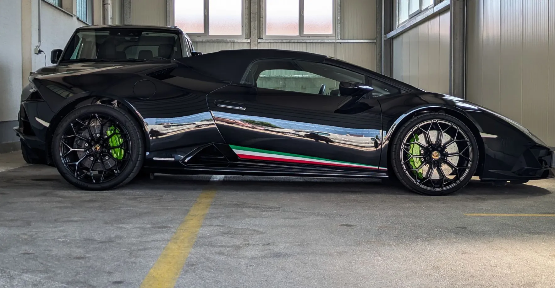 Zunanja slika - Lamborghini Huracan - EVO Spyder AWD NERRO - 4