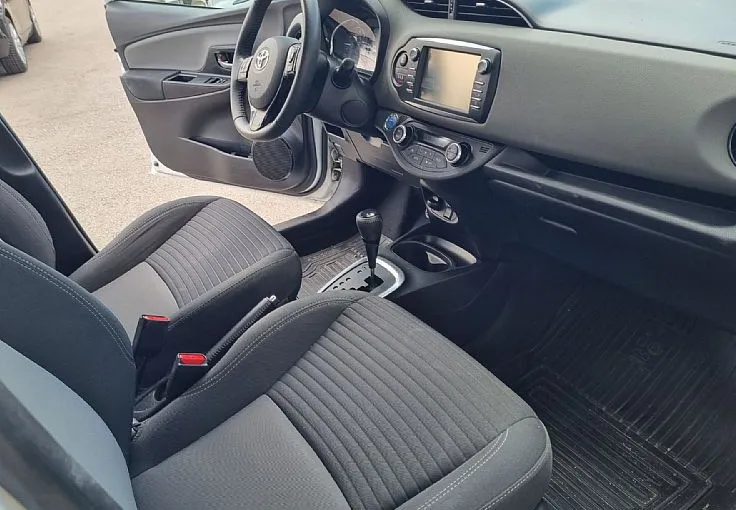 Zunanja slika - Toyota Yaris - 1.5 HYBRID - 8