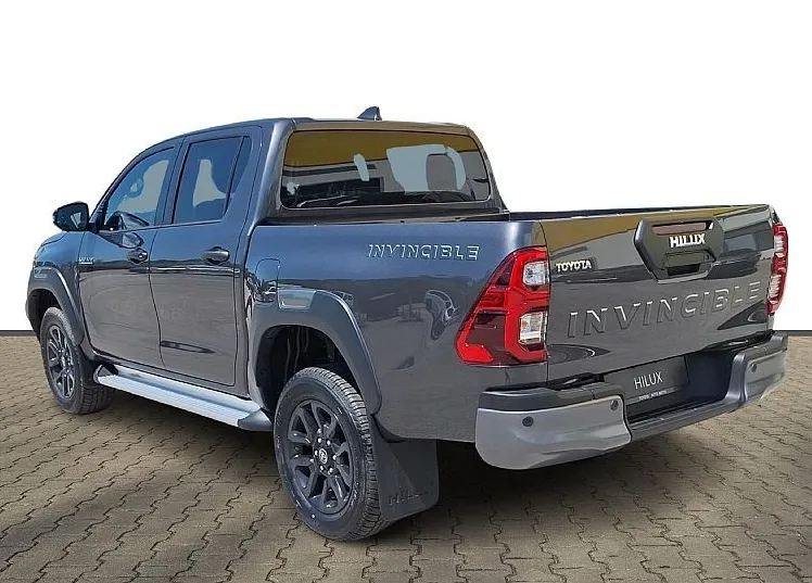 Zunanja slika - Toyota Hilux - MY25 2.8 D-4D HYBRID 48V DC A T6 INVINCIBLE - 3