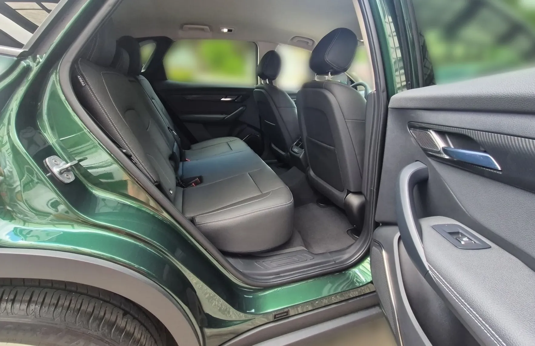 Zunanja slika - Vinfast VF8 - ECO AWD 87.7 kWh 350PS-GRATIS POLNILNICA 22KW - 13