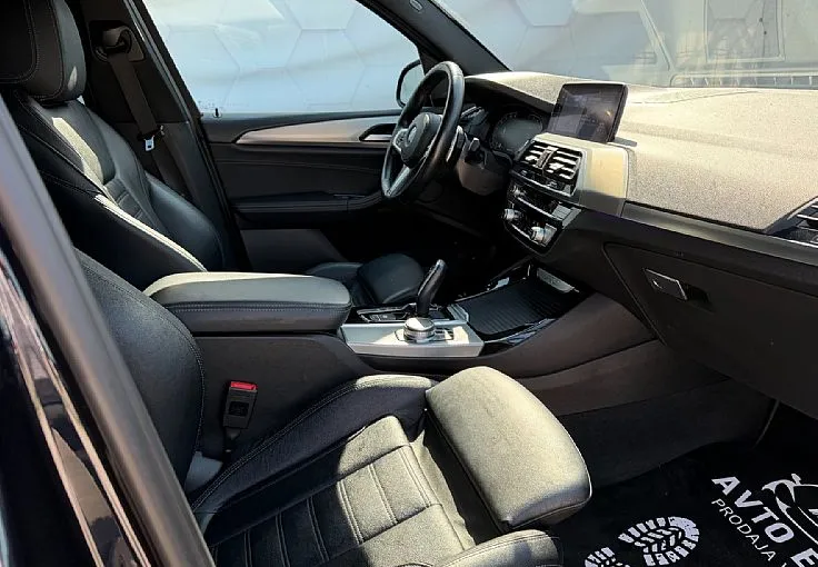 Zunanja slika - BMW X3 - serija : xDrive30e Aut. - LED - VIRTUAL - NAVI - HEADUP - 9