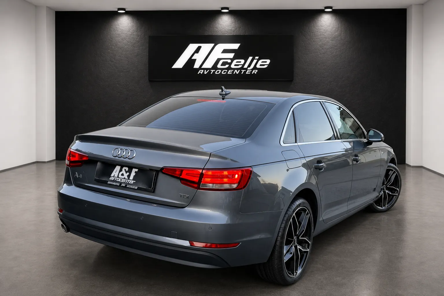 Zunanja slika - Audi A4 - 2.0 TDI-AUT-VIRTUAL-166.000km-LIZING ZA TUJCE- - 5