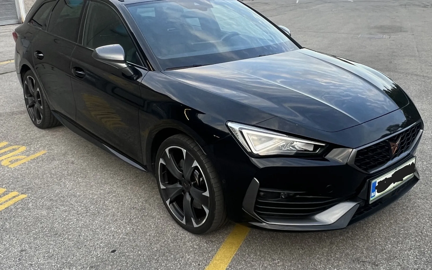 Zunanja slika - Cupra Leon - ST 1.4eHybrid - 1