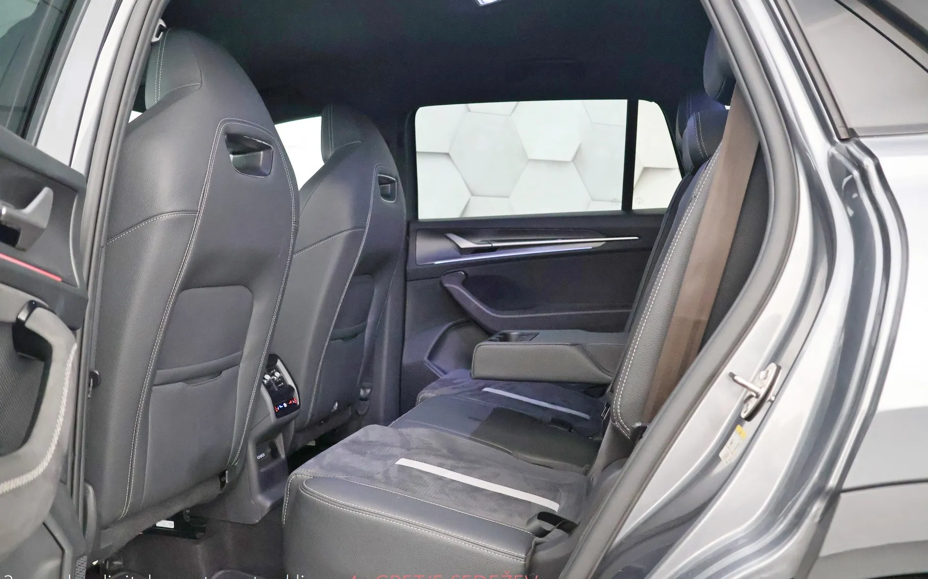 Zunanja slika - Škoda Kodiaq - 2.0 TDI DSG Sportline 150KM - 10
