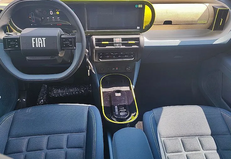 Zunanja slika - Fiat Grande Panda - 1.2 T-Gen3 110 e-Hybrid AT6 La Prima - 6