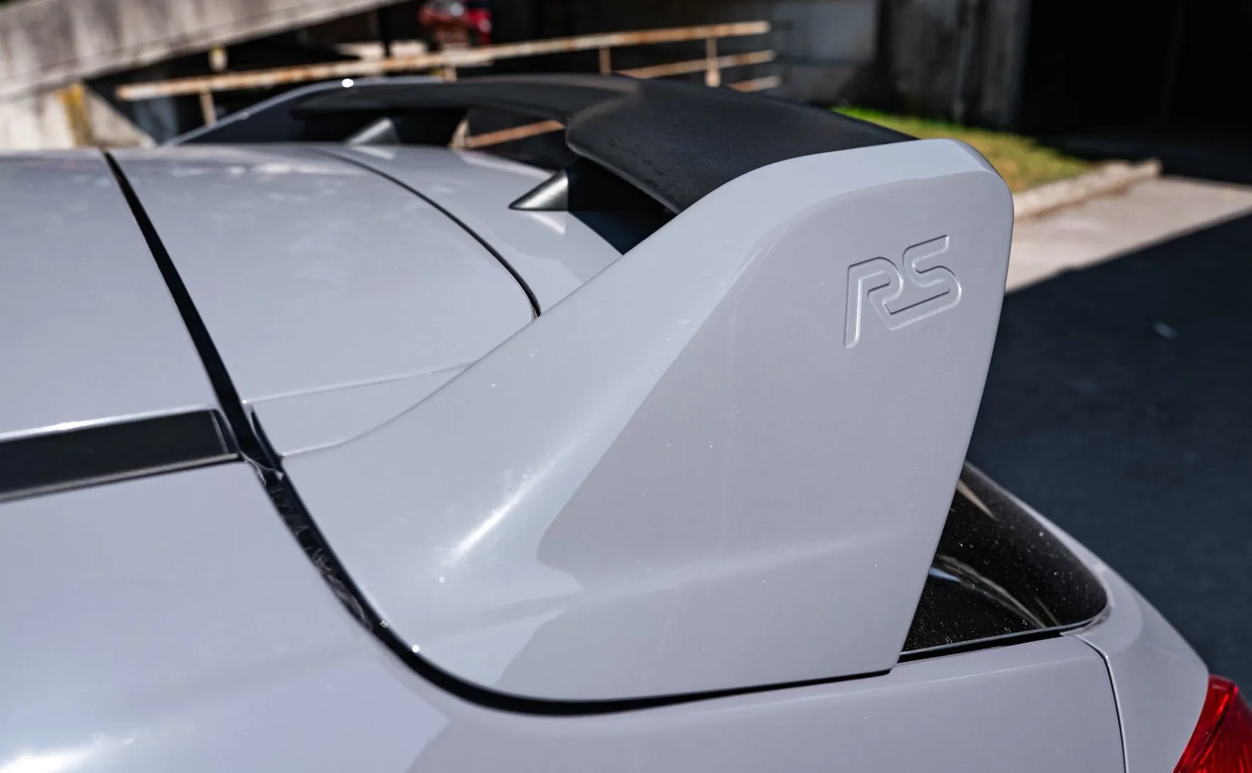 Zunanja slika - Ford Focus - RS - Recaro - SONY - Keyless - Šibedah - Xenon - 12