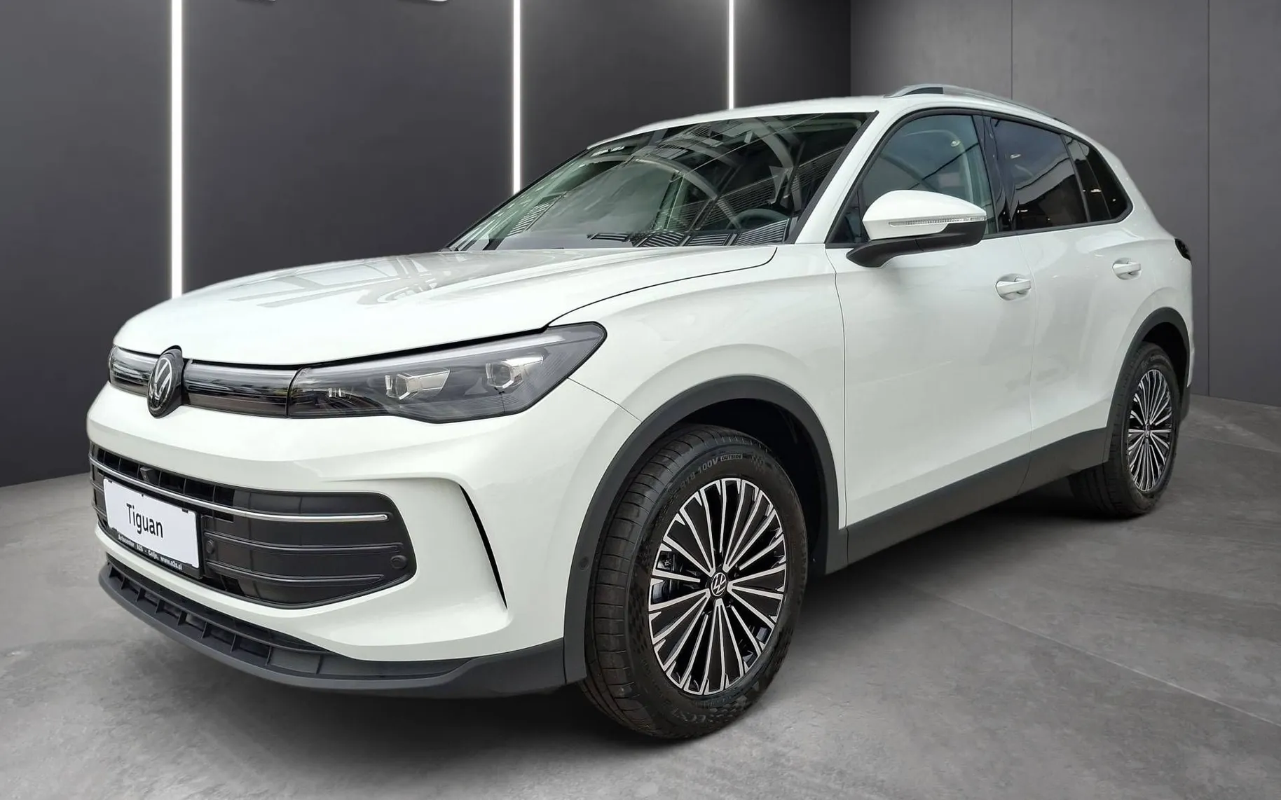 Zunanja slika - Volkswagen Tiguan - 1.5 eTSI BMT 4All DSG - 1