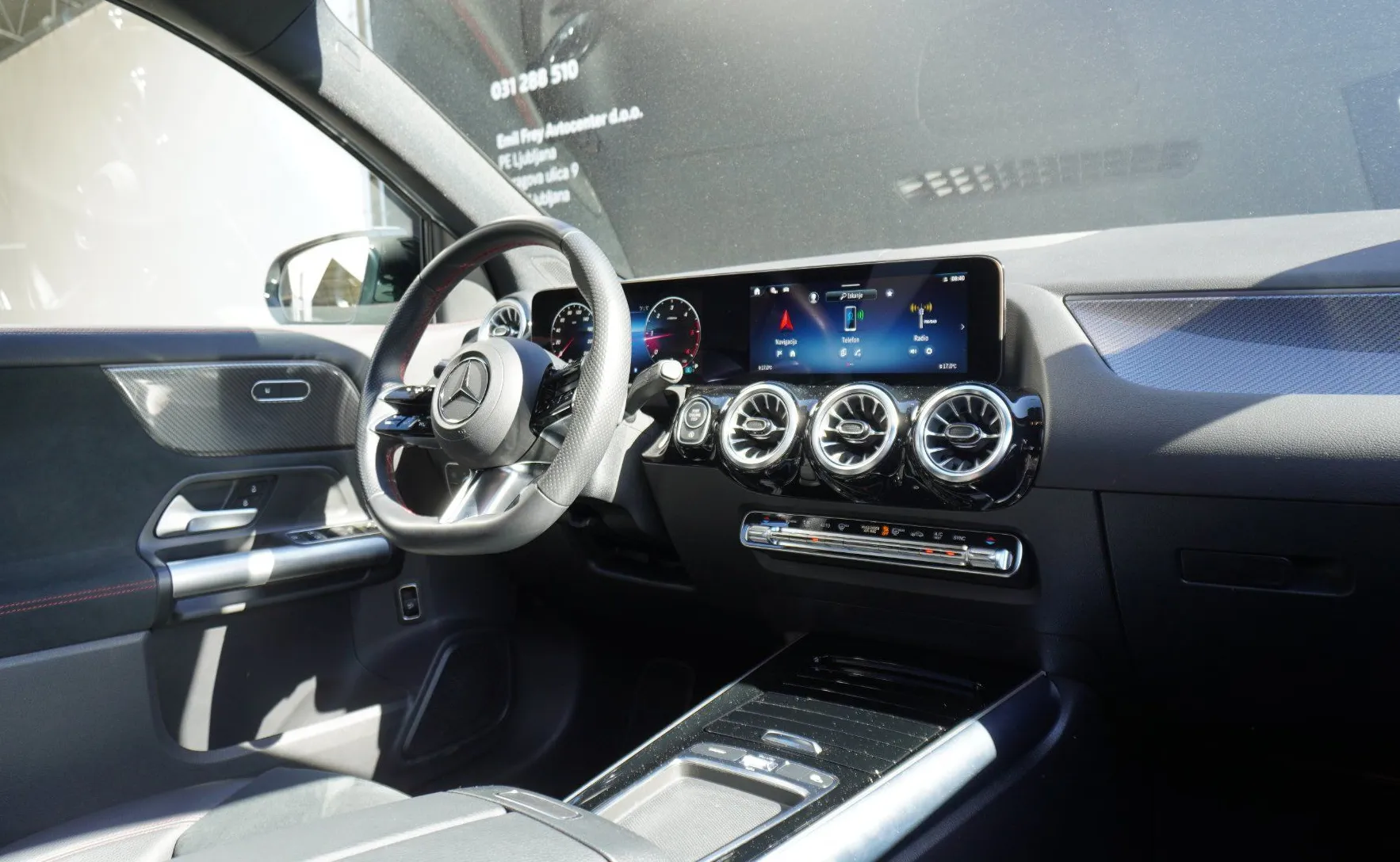 Zunanja slika - Mercedes-Benz GLA-Razred - GLA 200 d AMG Line Avt. - 11