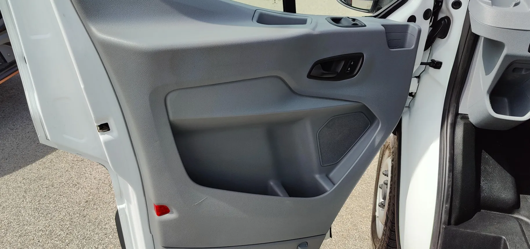 Zunanja slika - Ford Transit - Doka 2.0 TDCi 310 L2 Ambiente 7 sedežev KLIMA - 8