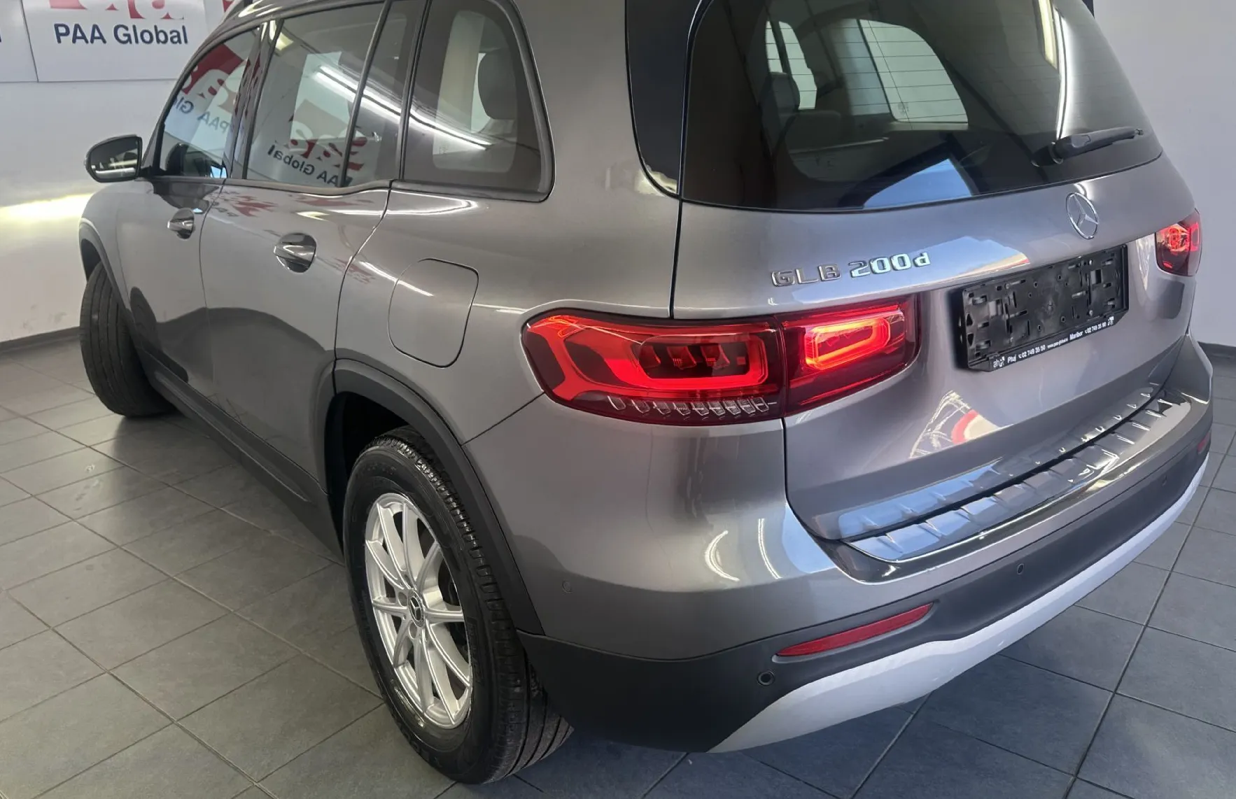 Zunanja slika - Mercedes-Benz GLB-Razred - GLB 200 d Avt..KAMERA.NAVI.LED.USNJE.SAMO 100.000 - 16