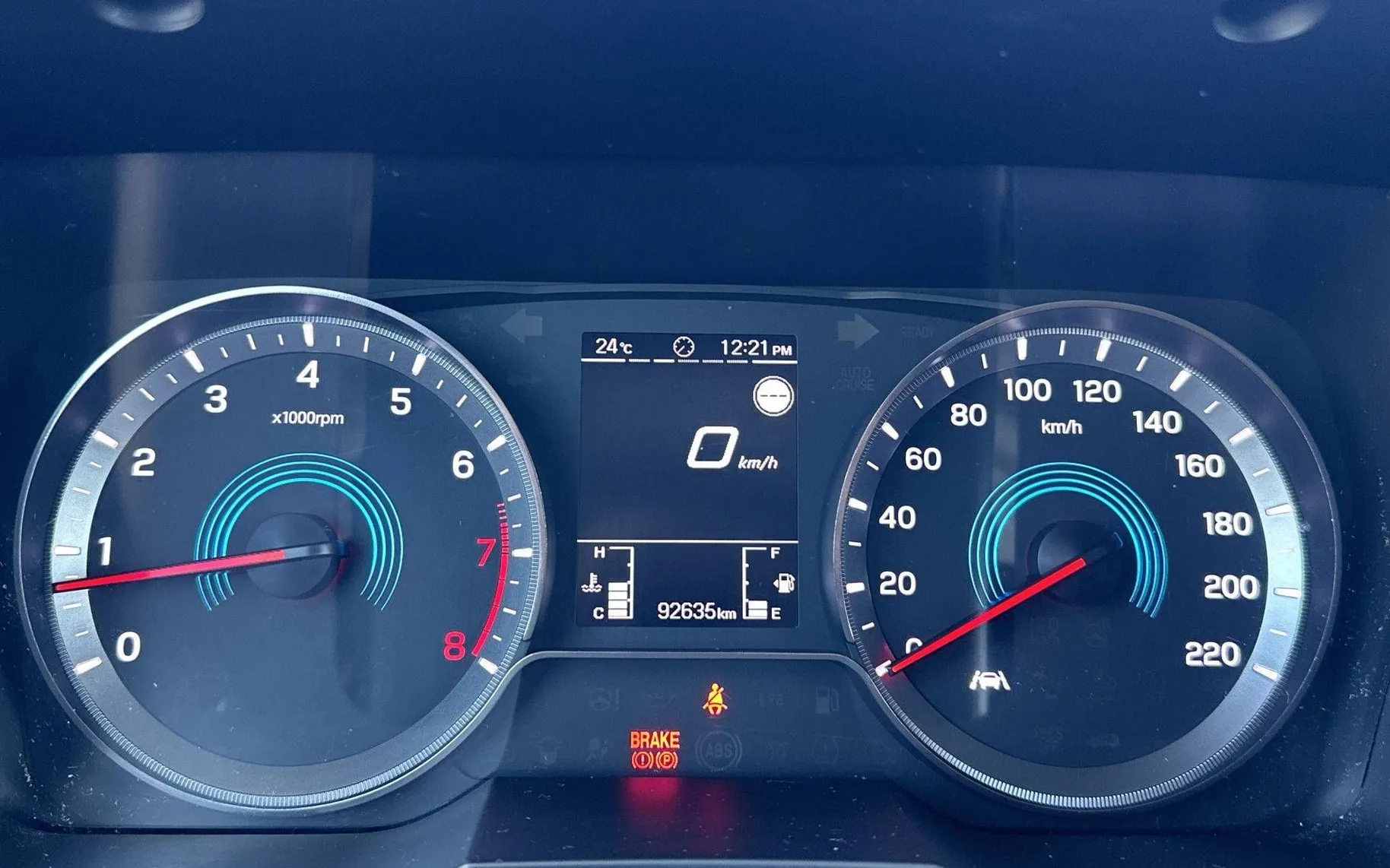 Notranja slika - KG Mobility Korando - 1.5 T-GDI ISG Style - 15