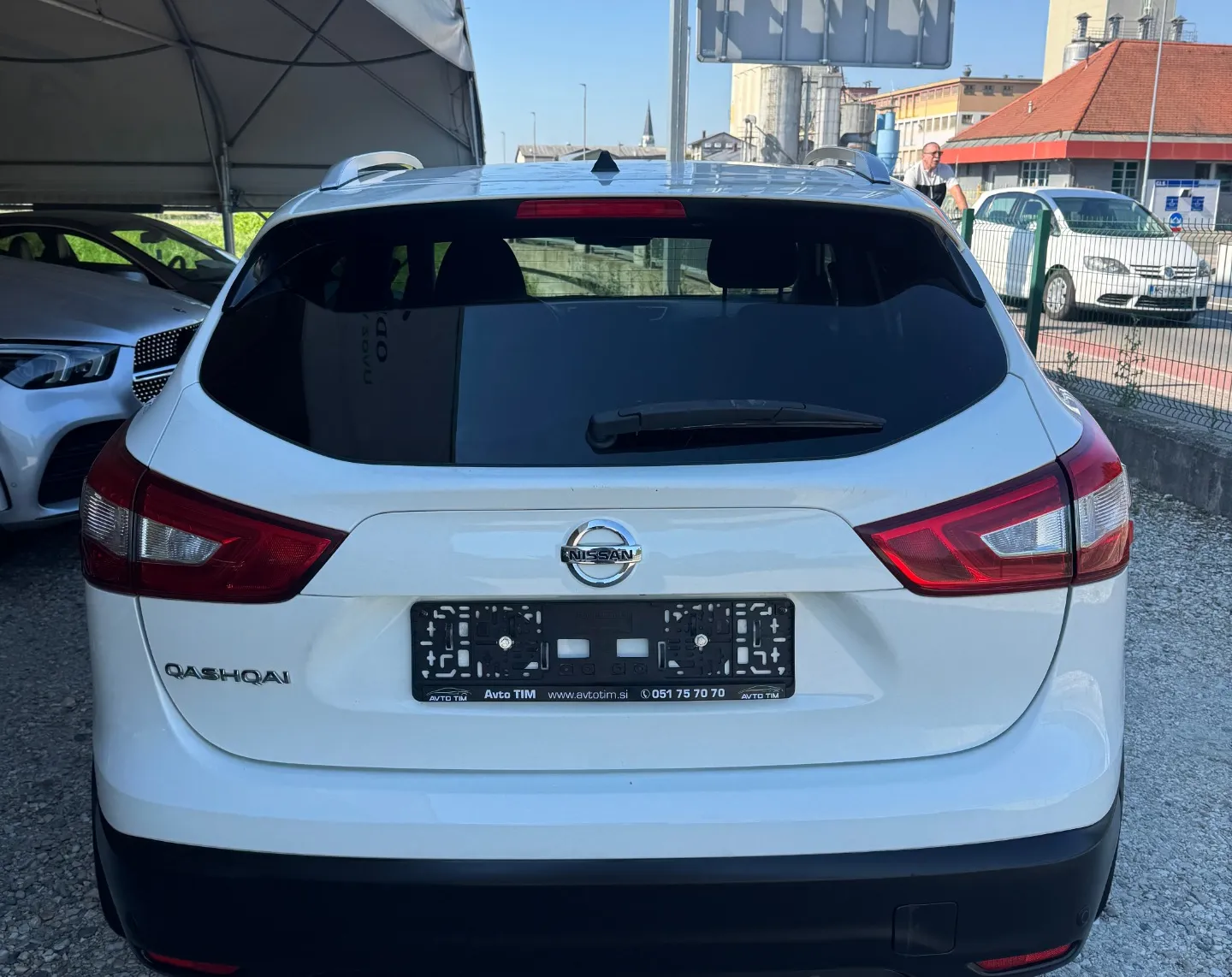 Zunanja slika - Nissan Qashqai - 1,2 DIG-T 360° - 5