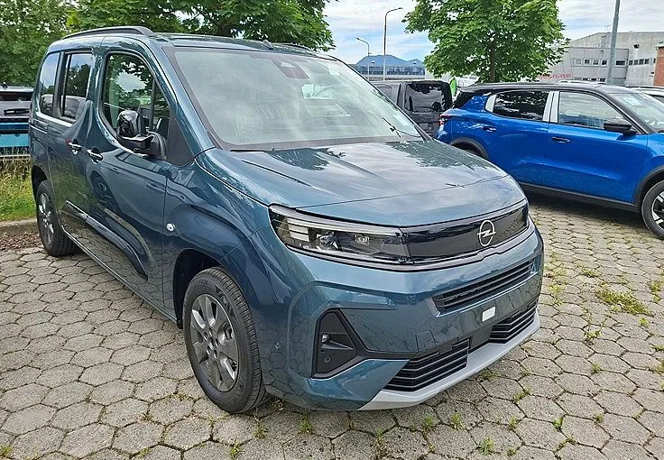 Zunanja slika - Opel Combo - 1.5 Dizel 96KW GS L1H1 - 1