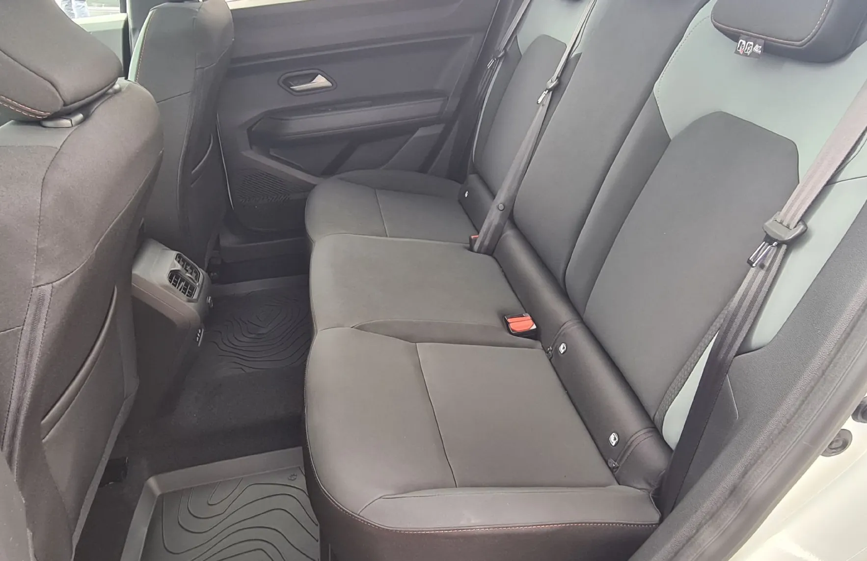 Zunanja slika - Dacia Bigster - Extreme TCE 130 4X4 - 12