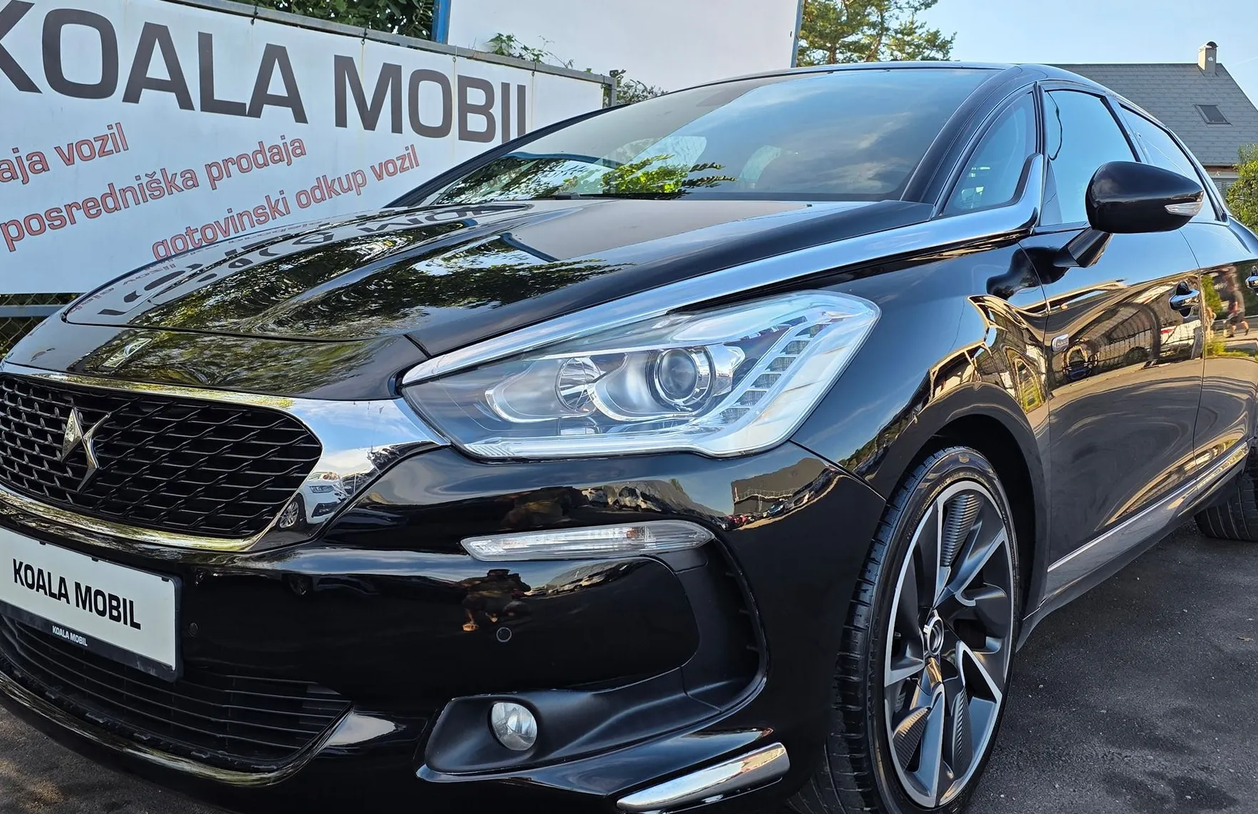 Zunanja slika - Citroën DS5 - 2.0 HDi CHIC 4X4 AVT. LED-KAMERA-ALU-MEMORY-2.LAST - 20