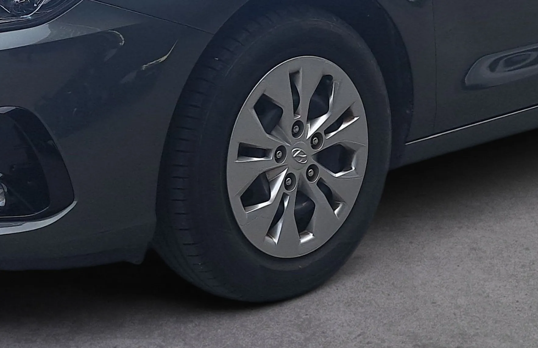 Zunanja slika - Hyundai i30 - 1.5 MPI 110 TREND - 6