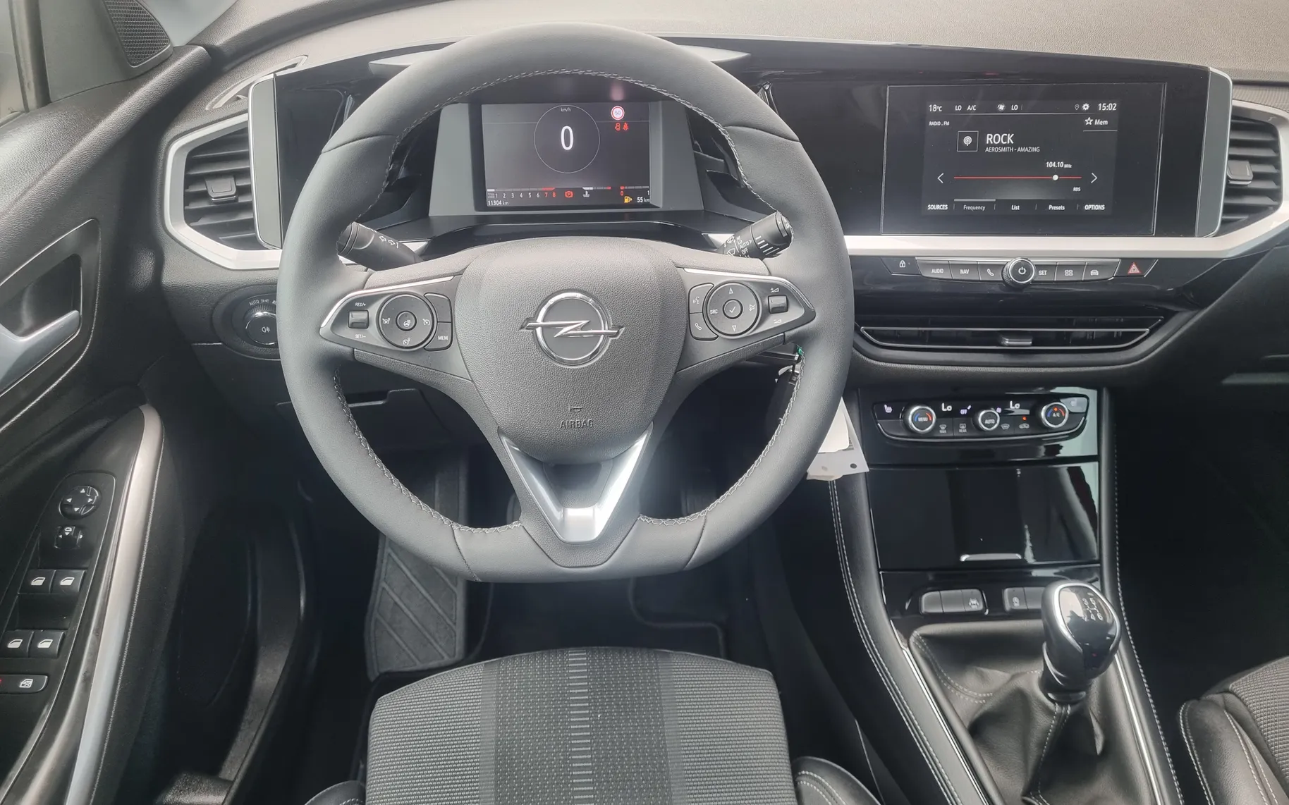 Zunanja slika - Opel Grandland X - Grandland 1.2 Turbo - SAMO 11.303km - POTRJENA SERVISNA - 8