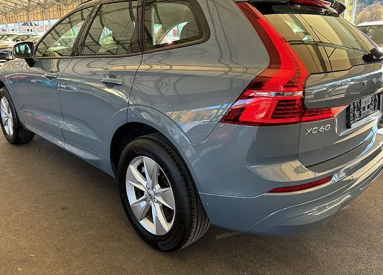 Zunanja slika - Volvo XC60 - B4D AWD AUT Core - 6