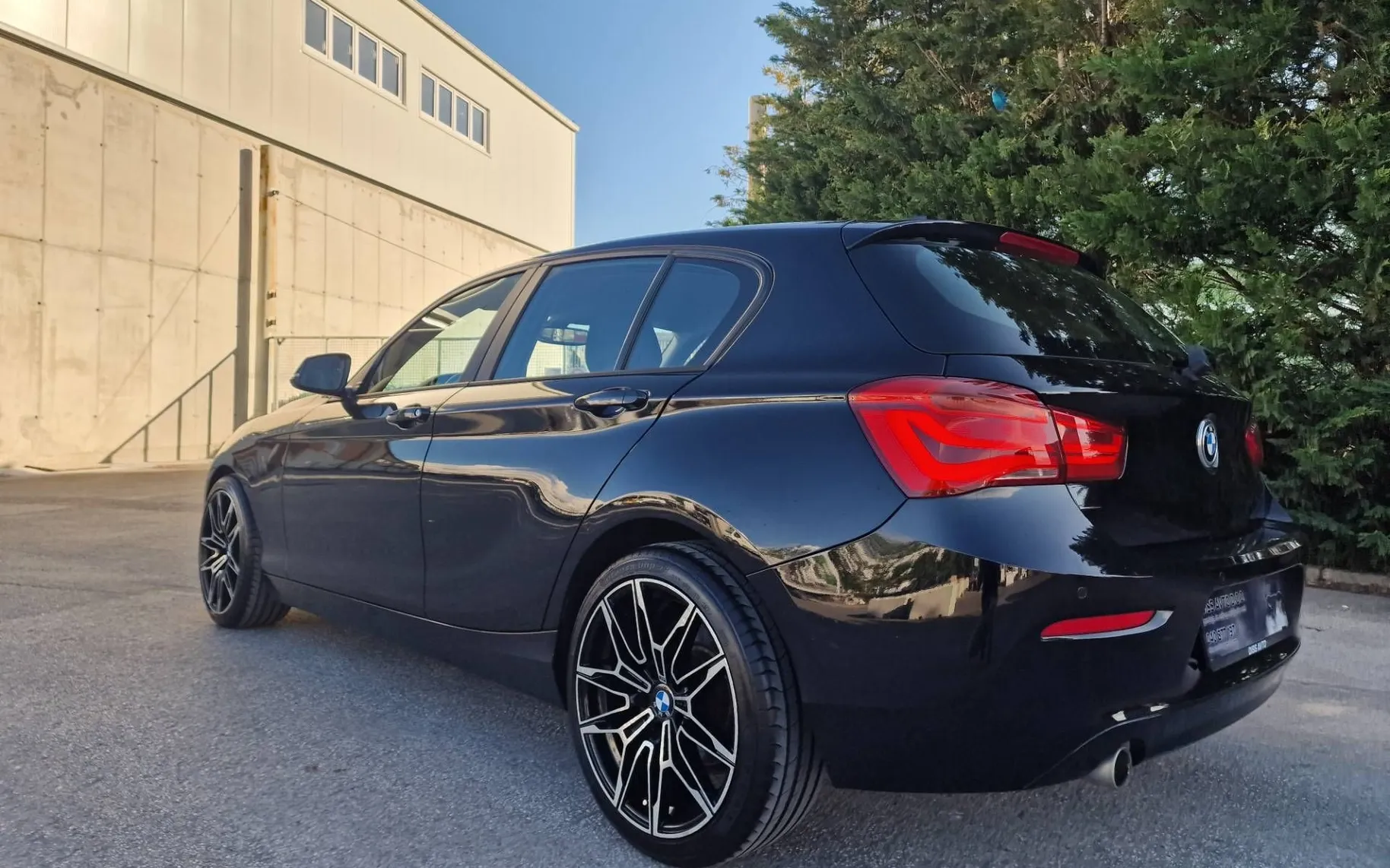 Notranja slika - BMW serija 1: - 116d NA KREDIT BREZ POLOGA - 9