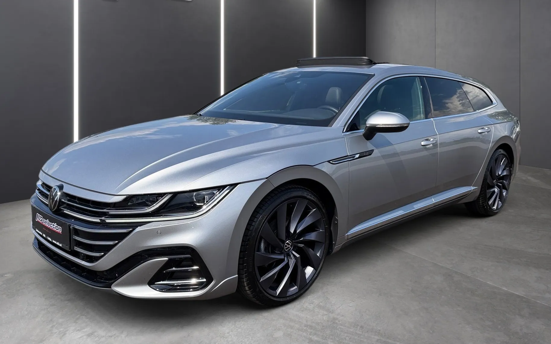 Zunanja slika - Volkswagen Arteon Shooting Brake - Arteon SB 2.0 TDI BMT R-Line DSG-SLO-Panorama-DCC. - 1