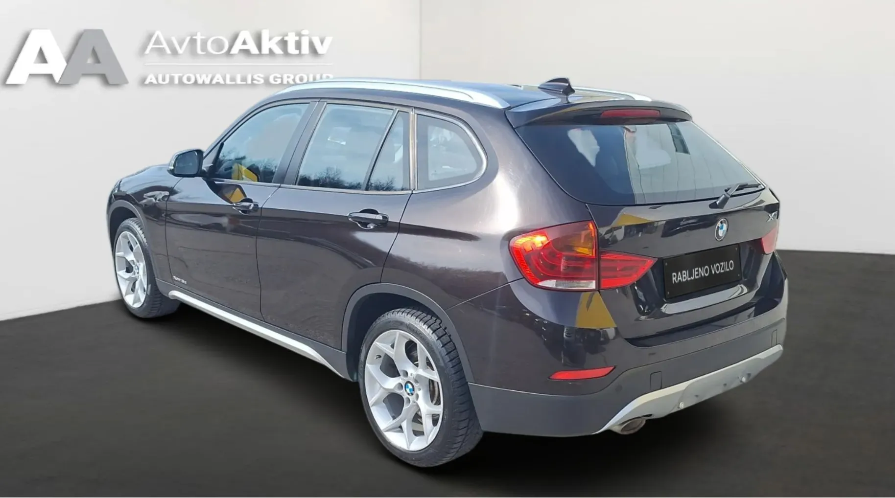Zunanja slika - BMW X1 - serija :  xDrive18d xLine AUT. 1.lastnik SLO - 3