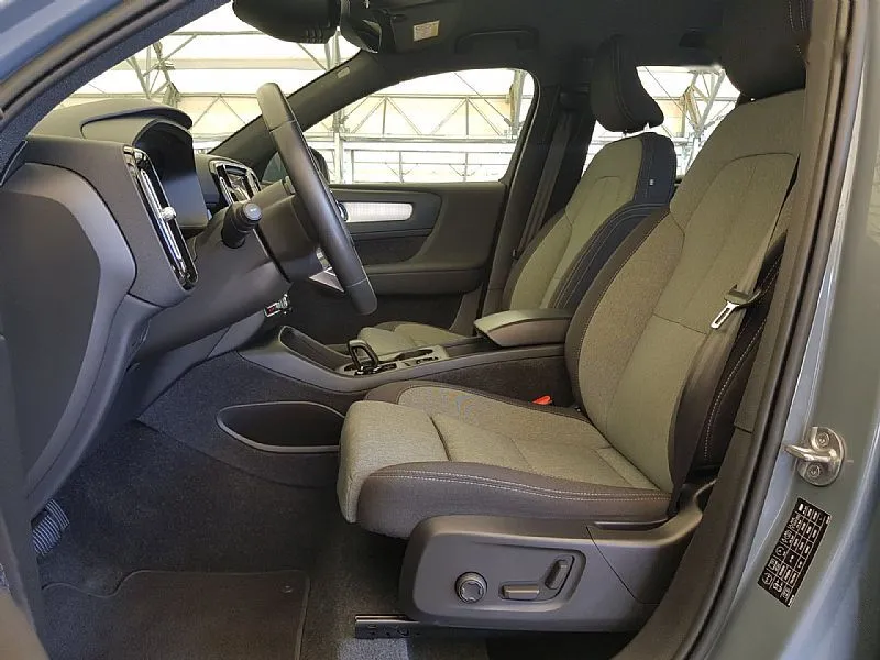 Zunanja slika - Volvo XC40 - T4 Recharge Twin Engine Inscription KAMERA PRIKLOP - 8