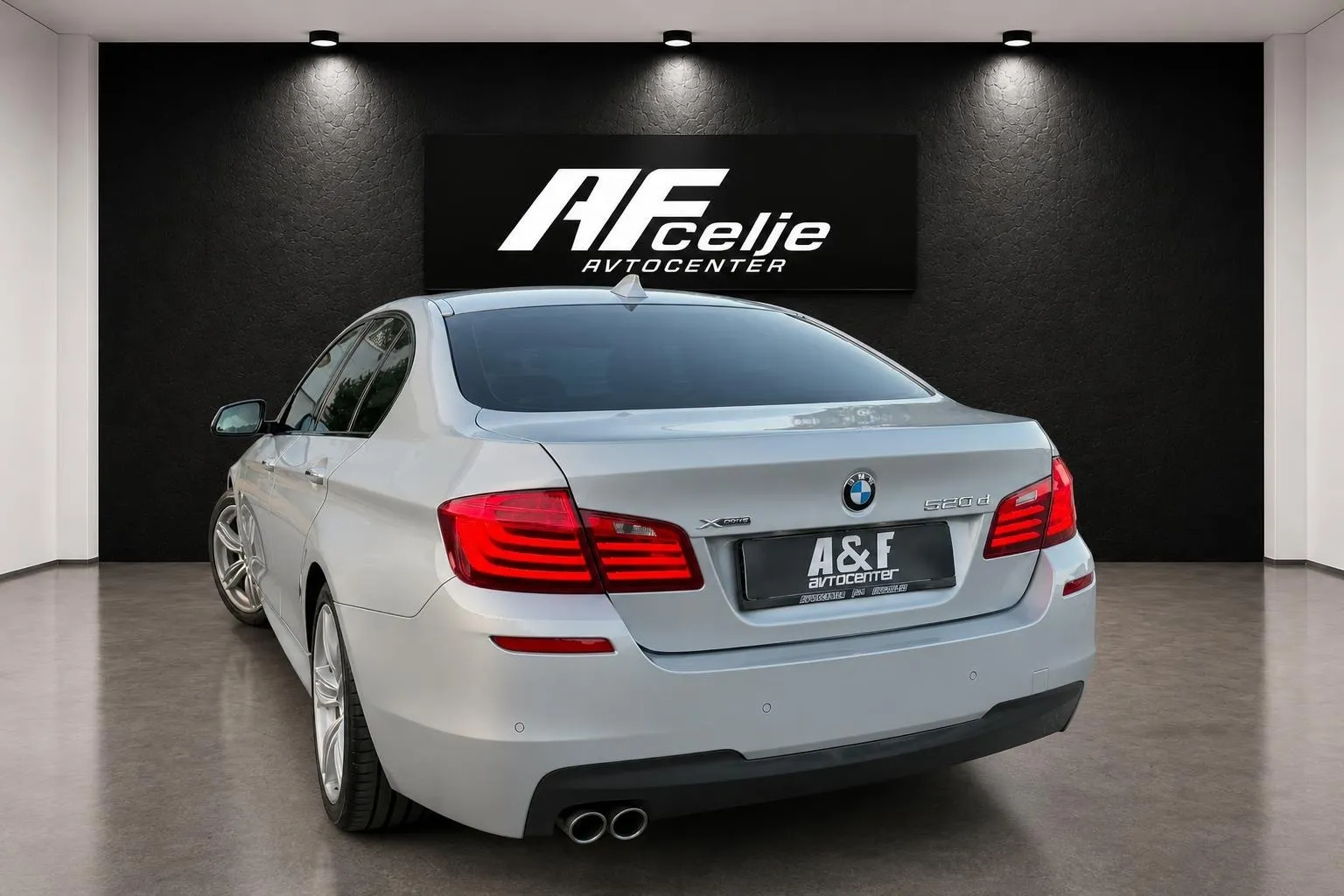 Notranja slika - BMW serija 5: - 520XD-4X4-AUT-177.000km-M PAKET-LIZING ZA TUJCE- - 7