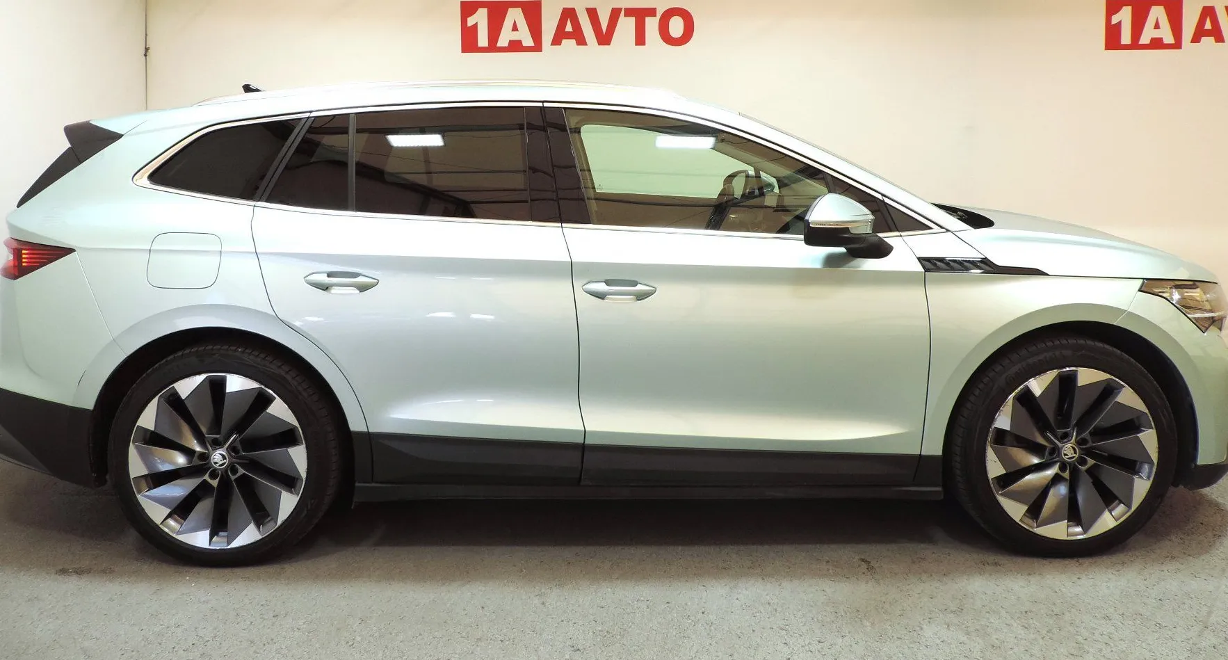 Zunanja slika - Škoda Enyaq - IV 80 LED-ACC-KAMERA-MRTVI KOTI - 4