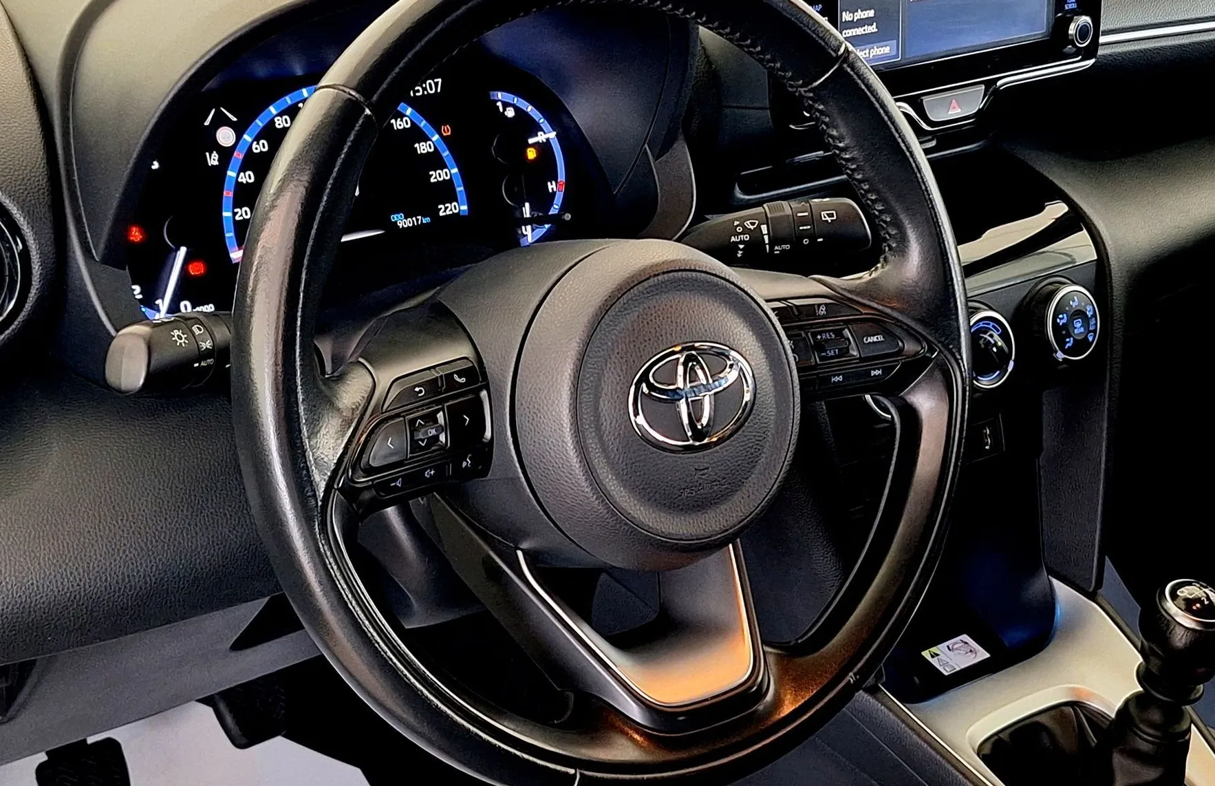 Zunanja slika - Toyota Yaris Cross - 1.5 VVT-iE Sport - 16