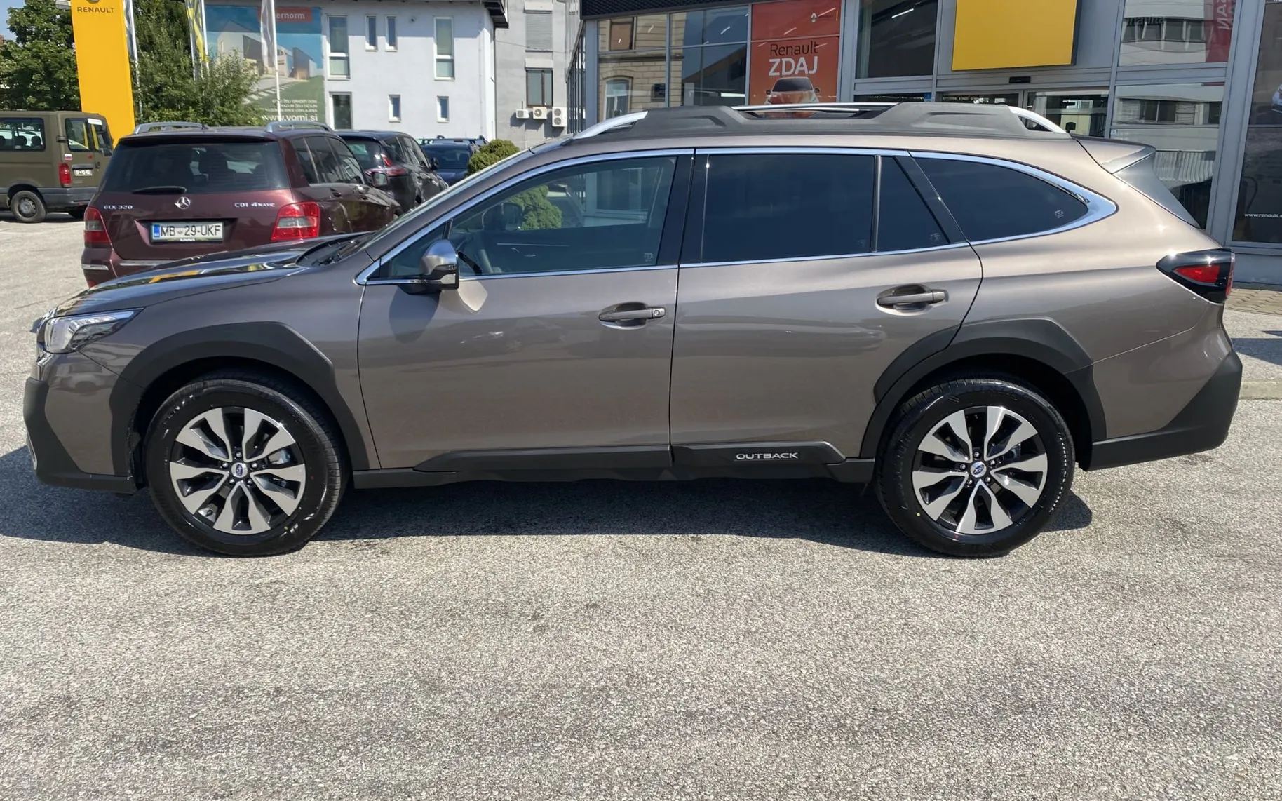 Zunanja slika - Subaru Outback - 2.5i Premium CVT 4WD - 14
