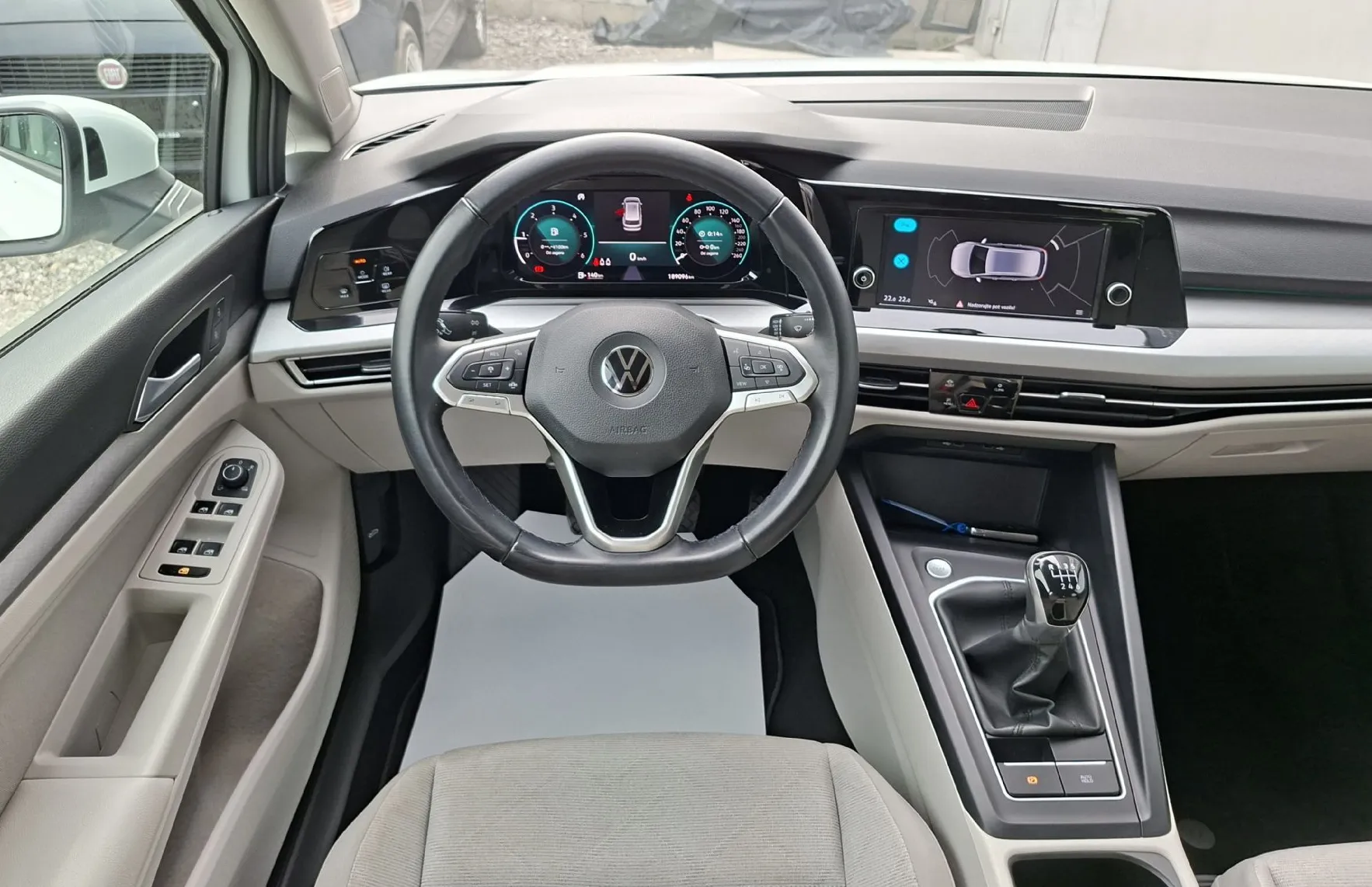 Zunanja slika - Volkswagen Golf - Variant 2.0 TDI BMT Life - 10
