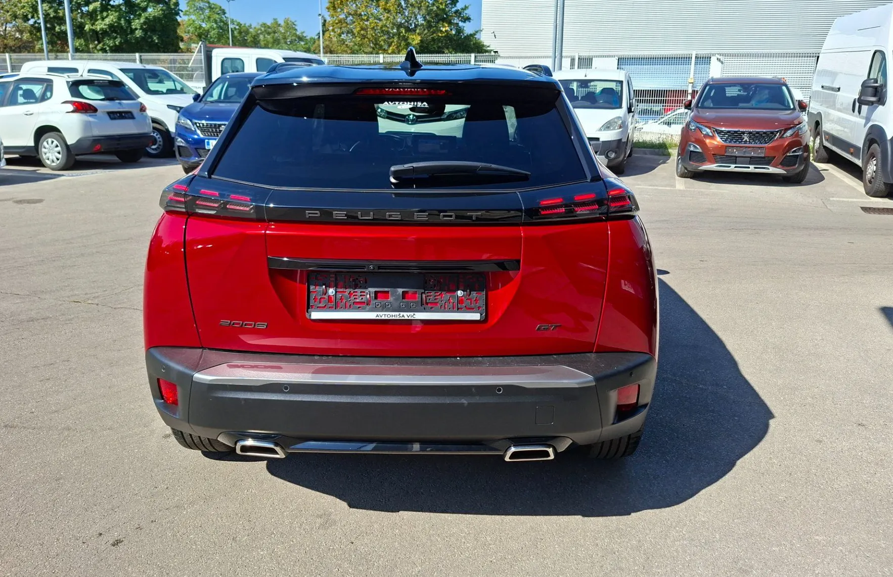 Zunanja slika - Peugeot 2008 - 1.2 PureTech 130 S S GT Avt. - 4