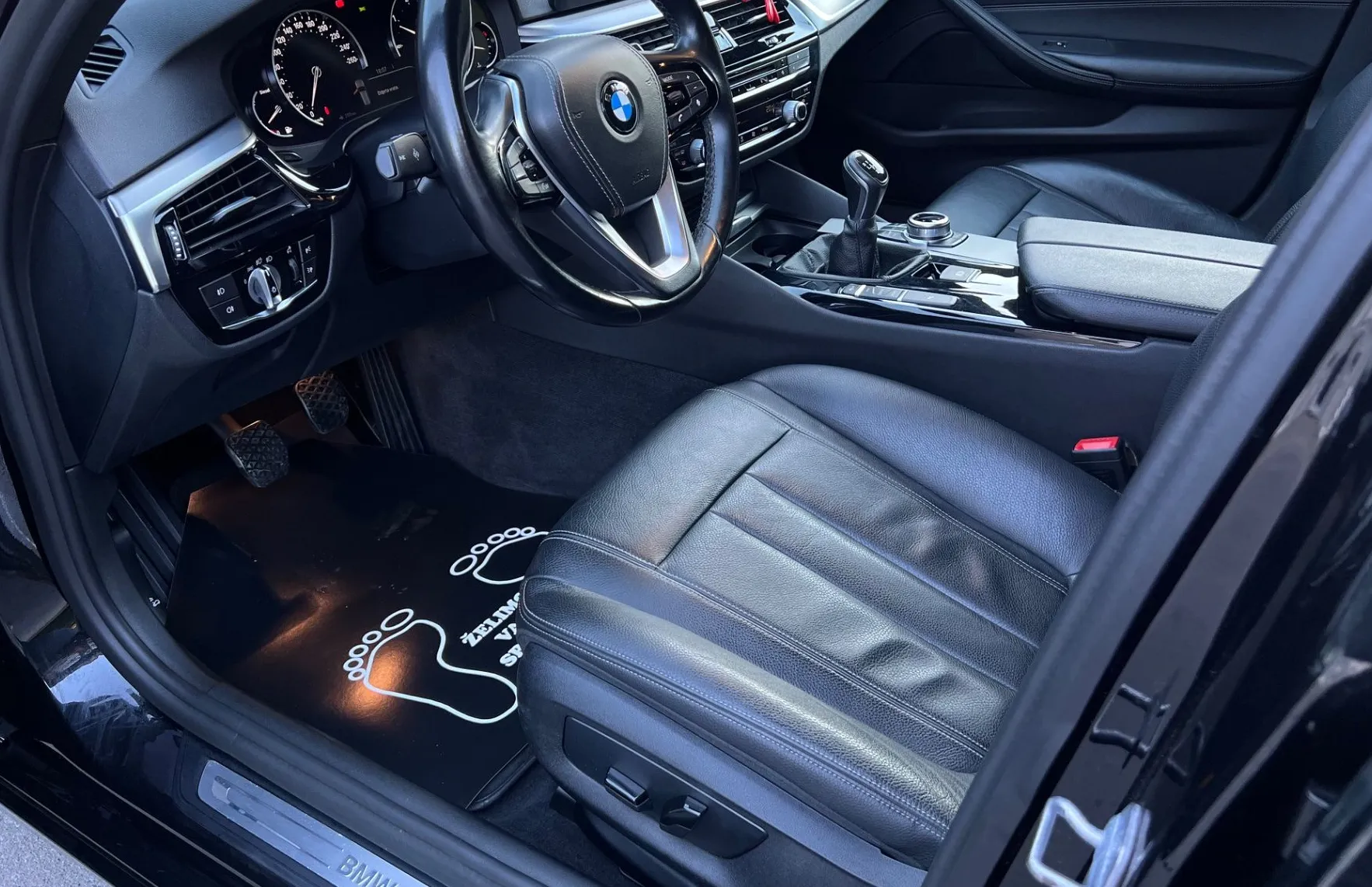 Zunanja slika - BMW Serija 5 - Touring: 520d Touring znana vsa zgodovina odličen - 10