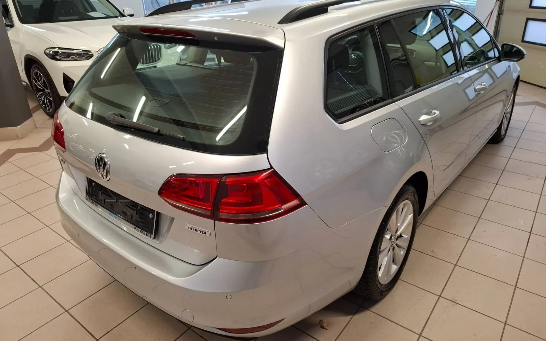 Zunanja slika - Volkswagen Golf Variant - 1.6 TDI BlueMotion Comfortline KREDIT BREZ POLOGA - 4