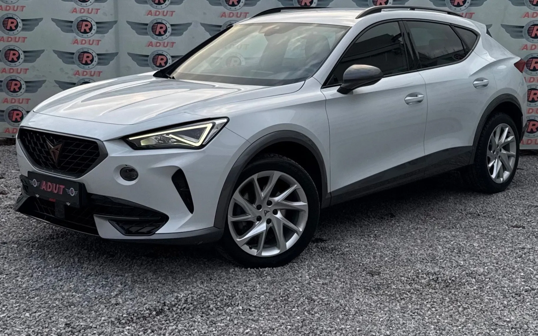 Zunanja slika - Cupra Formentor - 1.5 TSI AVT LED NAVI CAM PARK.SENZ. JAMSTVO - 3