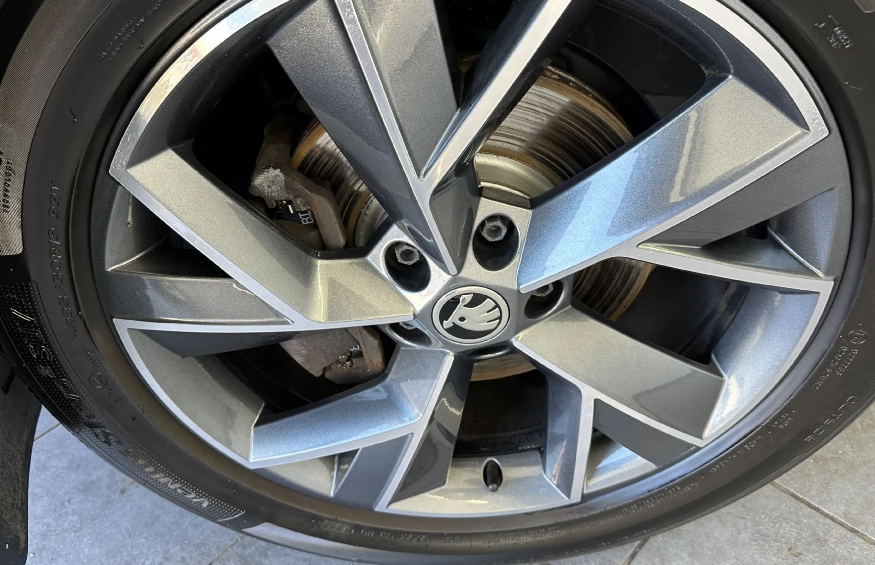 Zunanja slika - Škoda Kodiaq - 2.0 TDI Sportline DSG.NEMŠKA+4ALU.KAMERA.ACC - 3