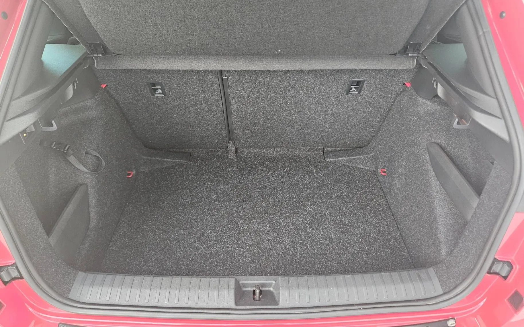 Notranja slika - Škoda Kamiq - 1.5 TSI ACT Selection DSG - 12